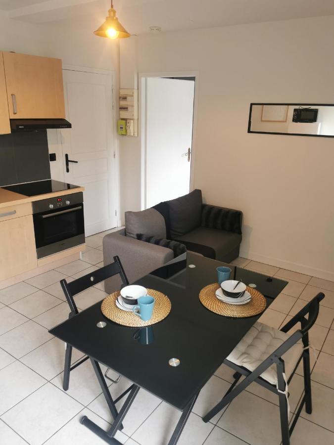 Charmant Appartement A 1 Minute Du Lac Annecy Zewnętrze zdjęcie