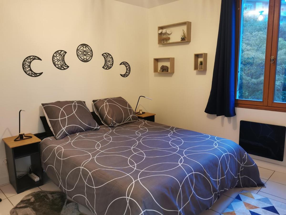 Charmant Appartement A 1 Minute Du Lac Annecy Zewnętrze zdjęcie