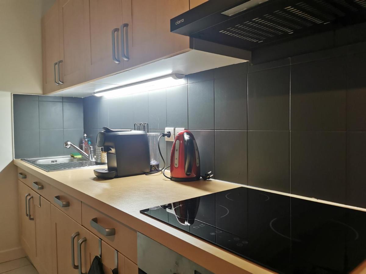 Charmant Appartement A 1 Minute Du Lac Annecy Zewnętrze zdjęcie
