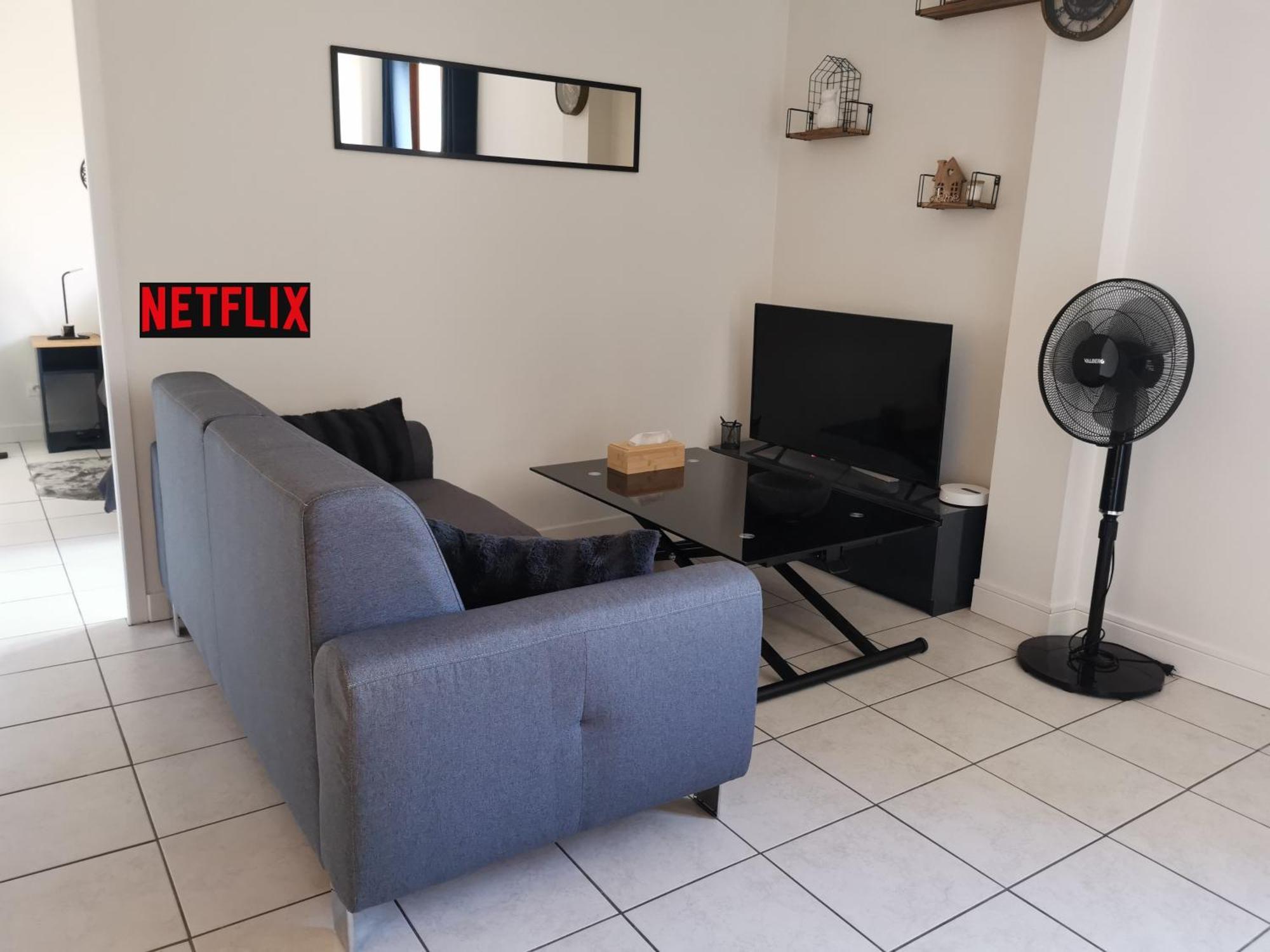 Charmant Appartement A 1 Minute Du Lac Annecy Zewnętrze zdjęcie